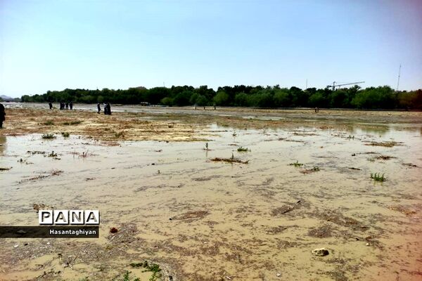 جاری شدن زاینده رود در اصفهان