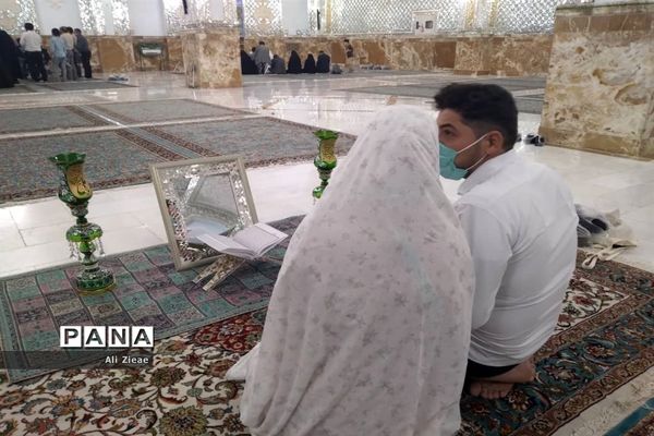 مراسم ازدواج زوج های جوان در خجسته سالروز ازدواج حضرت علی(ع)و حضرت فاطمه(س) در حرم مطهر رضوی