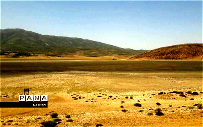 خشک‌شدن تالاب علی‌آباد چهارمحال و بختیاری