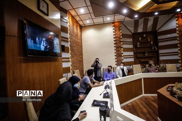 مراسم رونمایی از پوستر پنجمین جشنواره تلویزیونی مستند