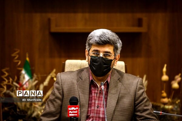 مراسم رونمایی از پوستر پنجمین جشنواره تلویزیونی مستند