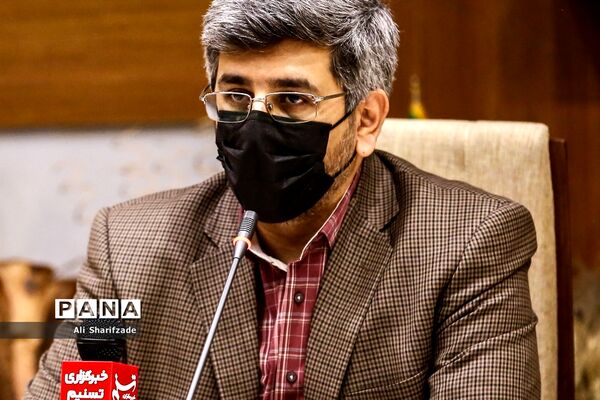 مراسم رونمایی از پوستر پنجمین جشنواره تلویزیونی مستند