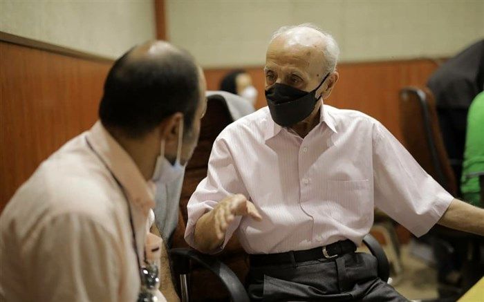 پخش داستان زندگی ستاره تیم فوتبال لیورپول و چهار نمایش  دیگر از رادیو نمایش