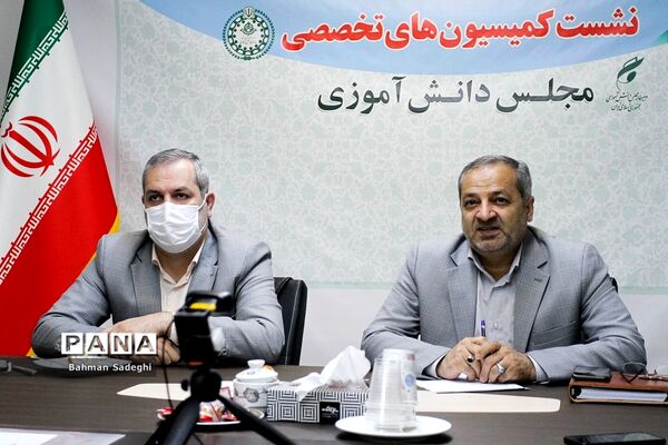 نشست قطبی کمیسیون فرهنگی هنری، اجتماعی مجلس دانش‌آموزی