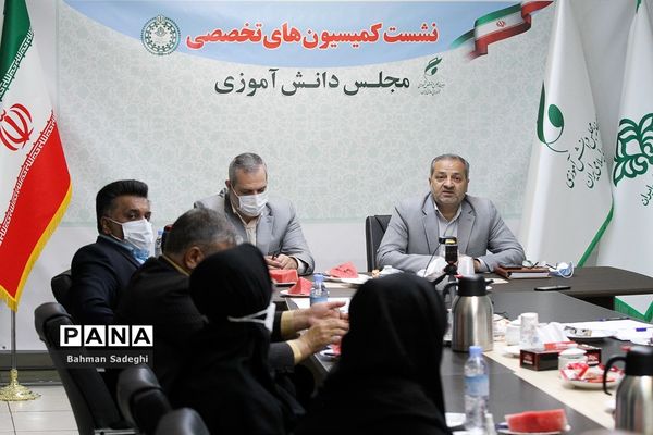 نشست قطبی کمیسیون فرهنگی هنری، اجتماعی مجلس دانش‌آموزی