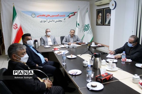 نشست قطبی کمیسیون فرهنگی هنری، اجتماعی مجلس دانش‌آموزی