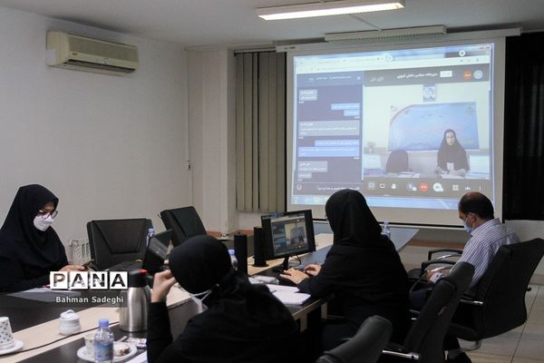 نشست قطبی کمیسیون فرهنگی هنری، اجتماعی مجلس دانش‌آموزی