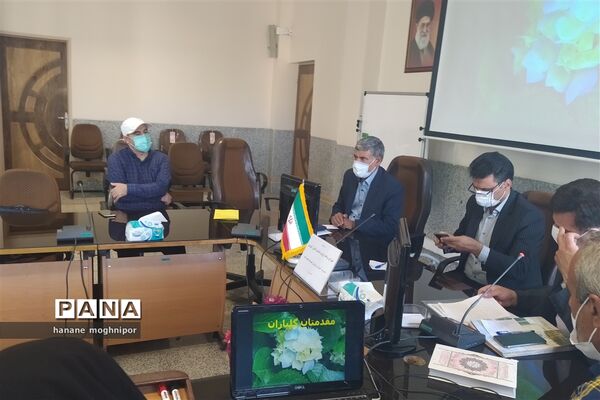 برگزاری جلسه شورای برنامه‌ریزی سازمان دانش‌آموزی در شهرستان نجف آباد
