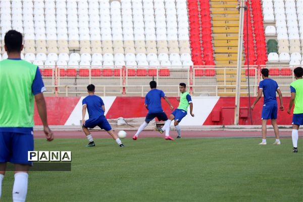 پیگیری تمرینات شاگردان اکبر پور در تبریز