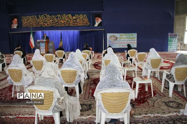 توزیع ۱۲ سری جهیزیه به نو عروسان شهرستان بهارستان