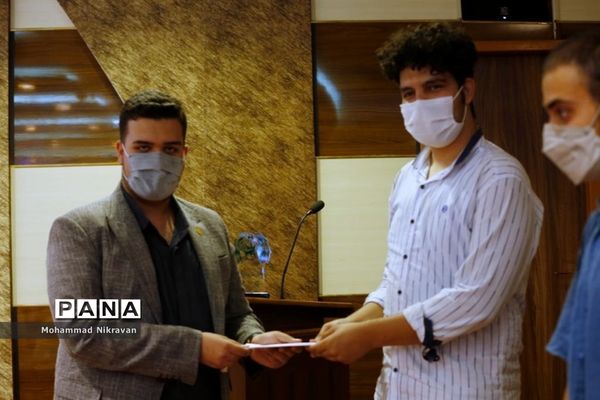 آیین اختتامیه جشنواره ملی مدافعان سلامت ۲