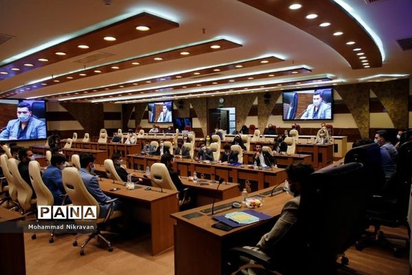 آیین اختتامیه جشنواره ملی مدافعان سلامت ۲