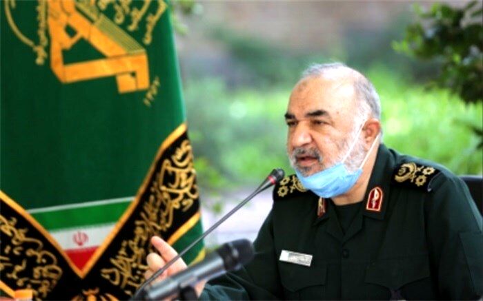 تبریک فرمانده کل سپاه به قهرمان لیگ یک فوتبال ایران