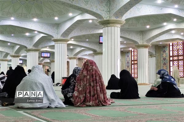 اقامه نماز عید قربان درتبریز