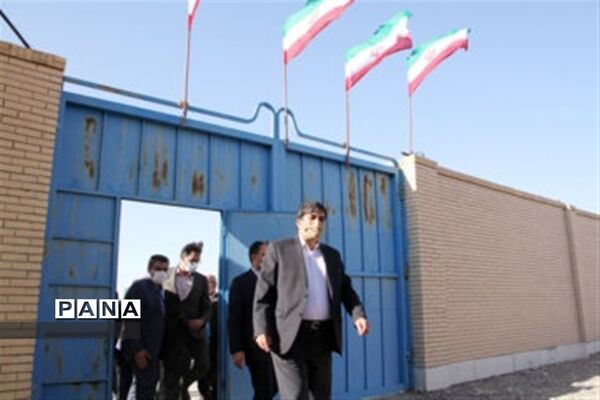 بهره برداری پروژه گازرسانی و آبرسانی به روستاهای بخش مرکزی بهاباد