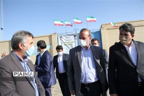 بهره برداری پروژه گازرسانی و آبرسانی به روستاهای بخش مرکزی بهاباد
