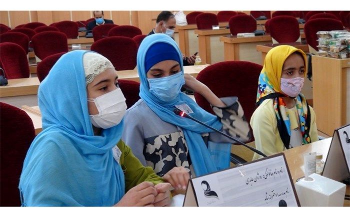 طرح آموزش مهارت‌های گفتگو برای دانش آموزان دختر مدارس آسیب پذیر روستایی و حاشیه شهرها برگزار شد