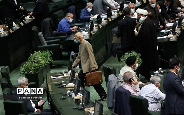 جلسه غیرعلنی مجلس برای بررسی طرح جنجالی فضای مجازی