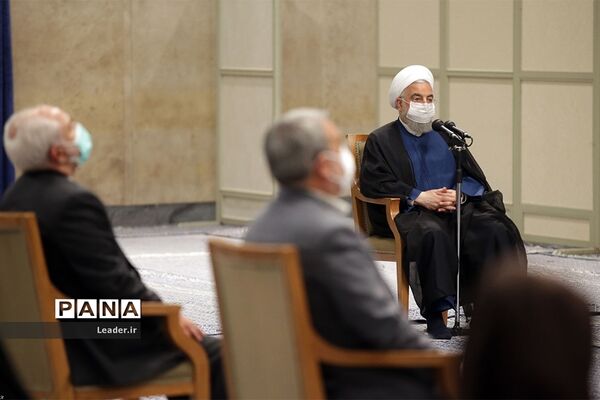 آخرین دیدار رئیس‌جمهور و اعضاء هیئت دولت دوازدهم با رهبر معظم انقلاب