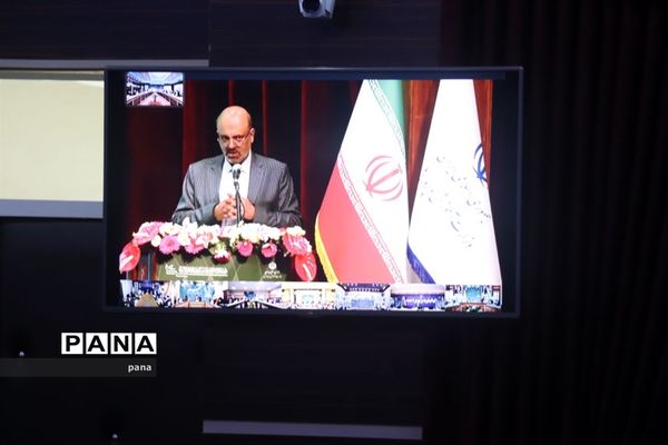 دومین روز از برگزاری سی و پنجمین اجلاس مدیران و روسا آموزش و پرورش سراسر کشور در آذربایجان شرقی