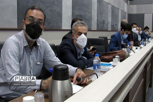 نشست  ستاد تسهیل و رفع موانع تولید استان خوزستان