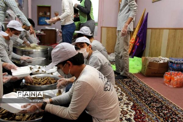 طرح اطعام کودکان کار توسط اتحادیه انجمن‌های اسلامی  دانش‌آموزان  استان اصفهان