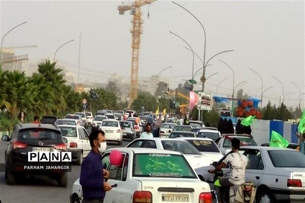 کاروان خودرویی جشن عید غدیر در بلوار حرم تا حرم قم