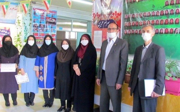 تجلیل از فعالین جشنواره تابستانه شبکه شاد در اردبیل