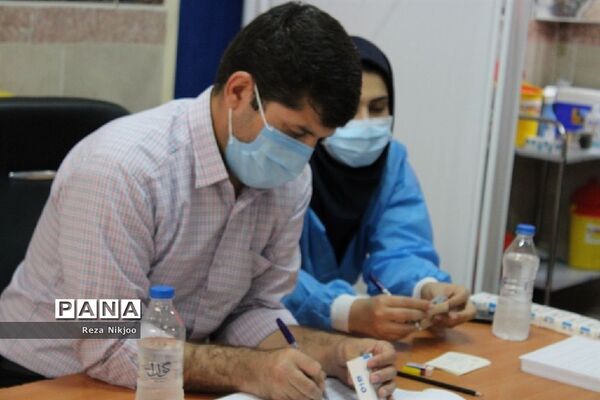 ایمن شدن 450 فرهنگی بهارستانی در مقابل ویروس کرونا