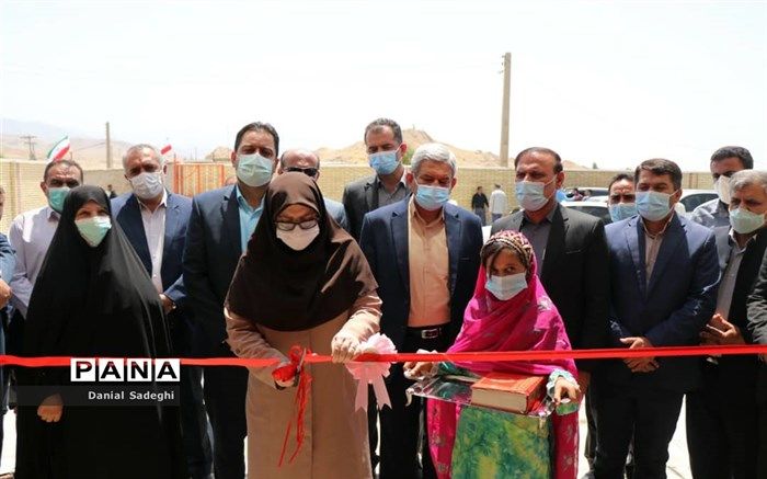 افتتاح و بهره برداری از هشت مدرسه در استان خوزستان