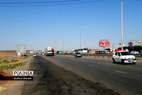 تردد خودروهای مسافران به مشهد مقدس در موج پنجم کرونای دلتا