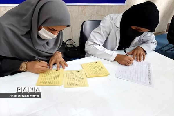 آغاز واکسیناسیون فرهنگیان در ناحیه دو شهر ری