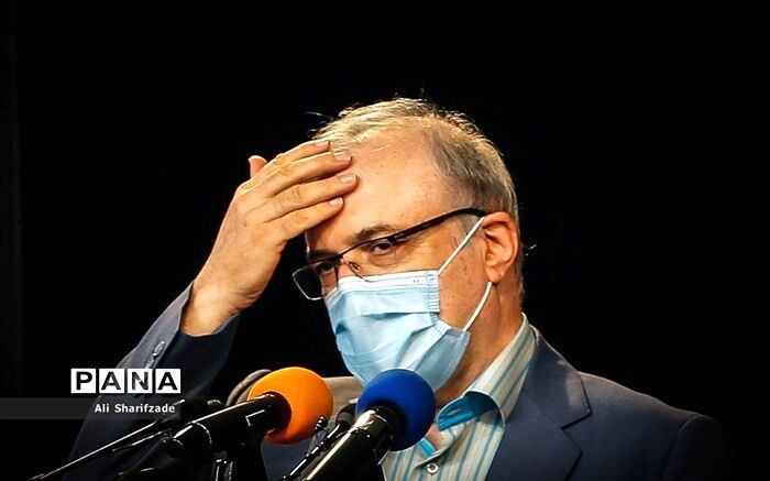 سن تزریق واکسن کرونا ۲ سال کاهش یافت