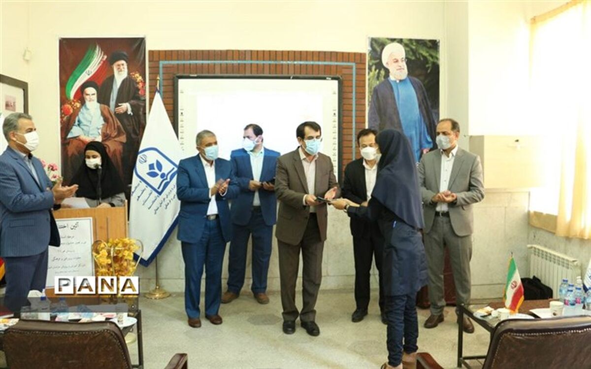 تجلیل از 53 دانش آموز برگزیده  کشوری در خراسان شمالی