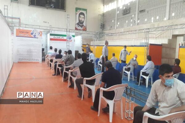 آغاز تزریق مرحله اول واکسن کرونا به 20 هزار معلم استان قم