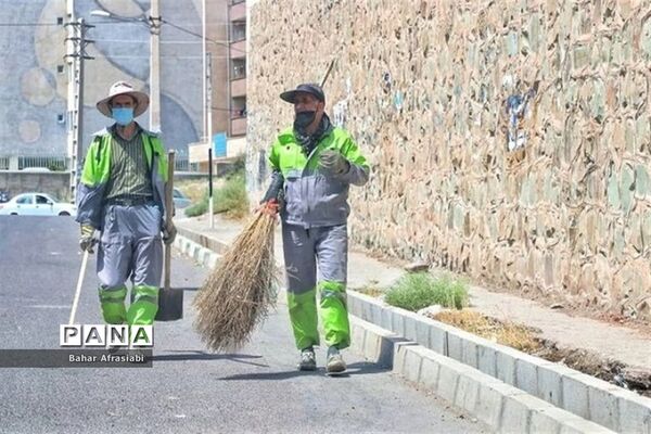 اجرای طرح جهادی شستشو معابر در  شهرک آبشناسان رباط‌کریم