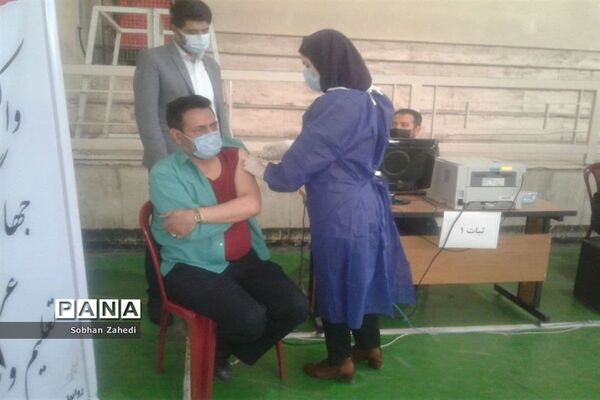آغاز طرح واکسیناسیون فرهنگیان آموزش و پرورش رودهن