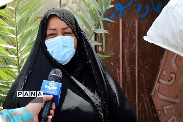 آیین اهدا ۲۰۰۰ عدد مخزن آب و اقلام بهداشتی ویژه مناطق محروم تنش آبی در خوزستان