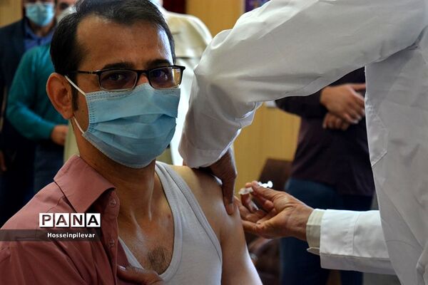 افتتاح مرکز واکسیناسیون دانشگاه فرهنگیان بیرجند استان خراسان جنوبی