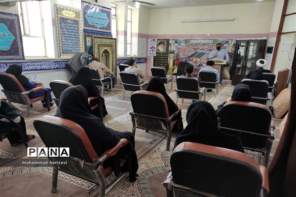 مراسم یادبود معلم فقید افسانه احسانی در شهرستان کارون