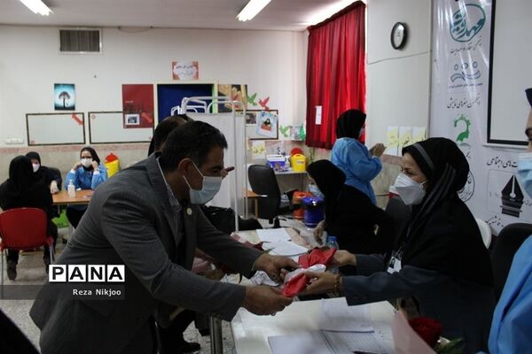 اختتامیه مرحله اول واکسیناسیون فرهنگیان شهرستان بهارستان