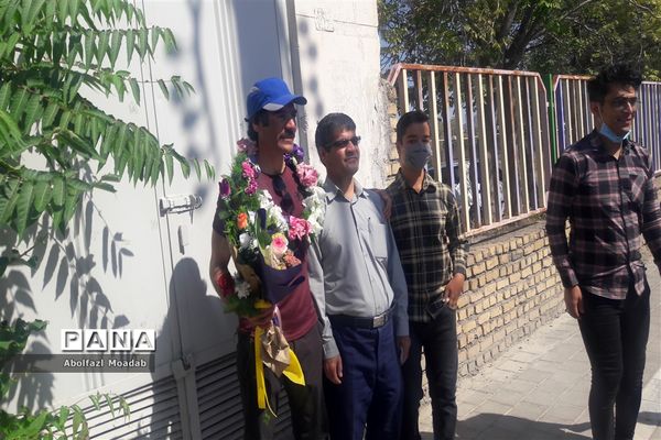 استقبال از کوهنوردان  افتخار آفرین کاشمری