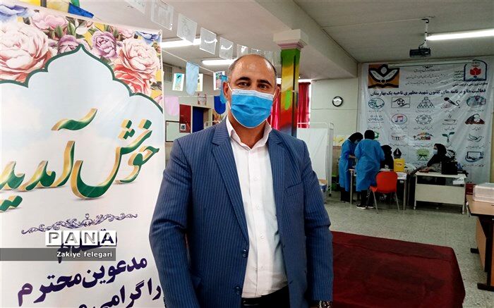 کسب رتبه برتر معاونت پرورشی و تربیت بدنی آموزش و پرورش ناحیه دو بهارستان