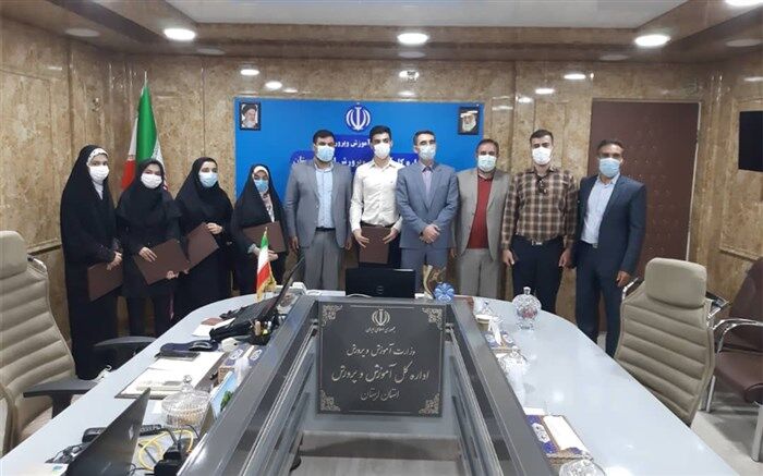 برگزاری جلسه تقدیر از خبرنگاران جشنواره مداد آبی در لرستان