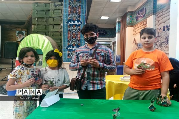 برگزاری نمایشگاه شمیم حسینی در شهرستان ملارد