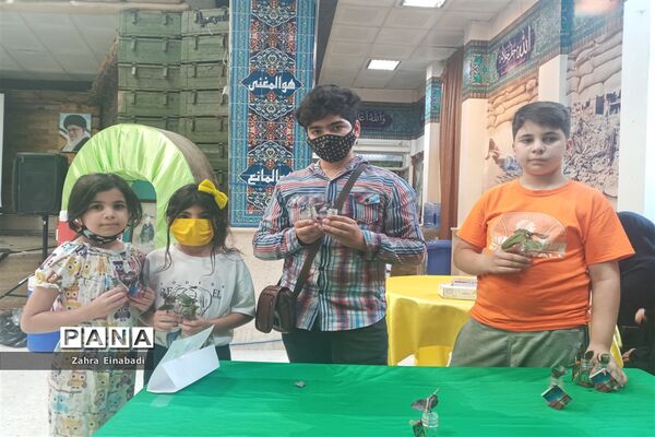 برگزاری نمایشگاه شمیم حسینی در شهرستان ملارد