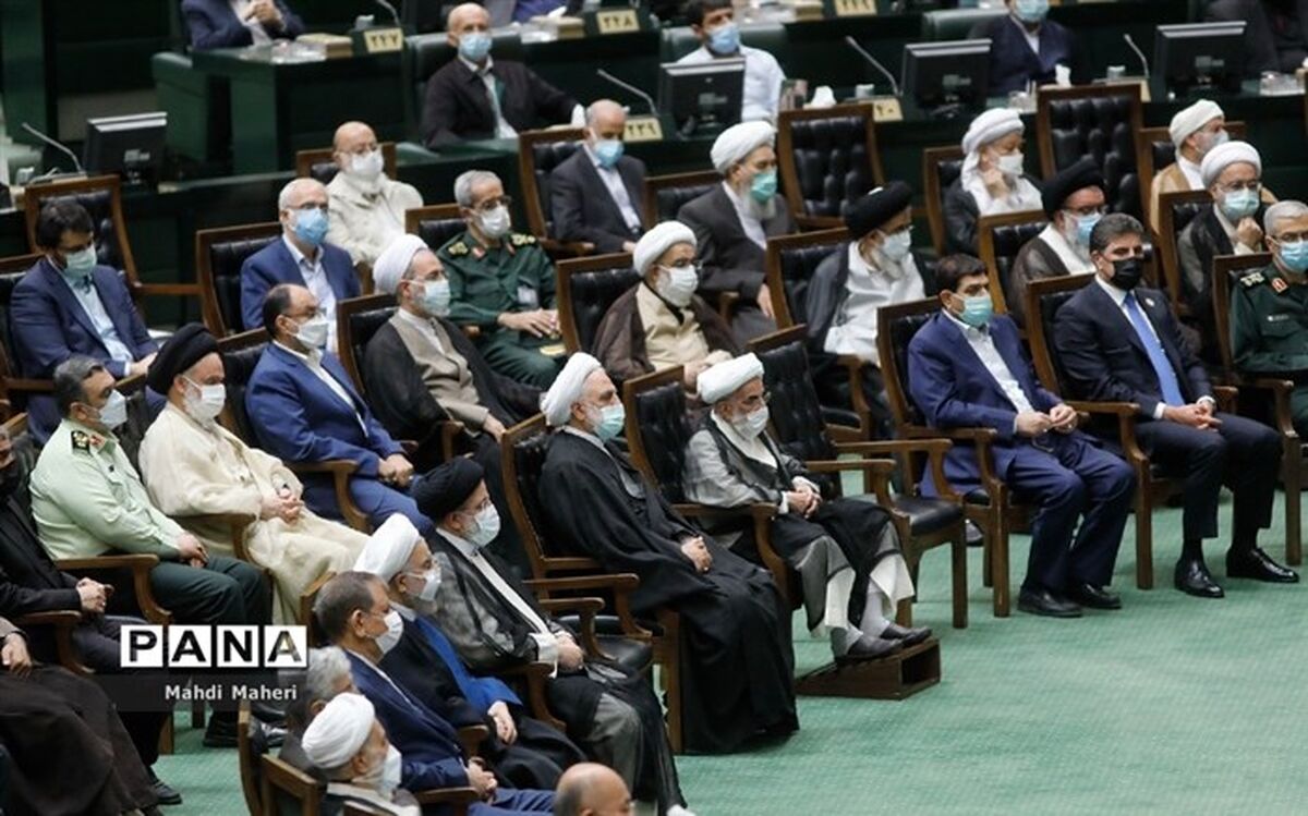 رئیسی: تحریم‌ها باید لغو شود؛ از هر طرح دیپلماتیک برای تحقق این هدف حمایت می‌کنم