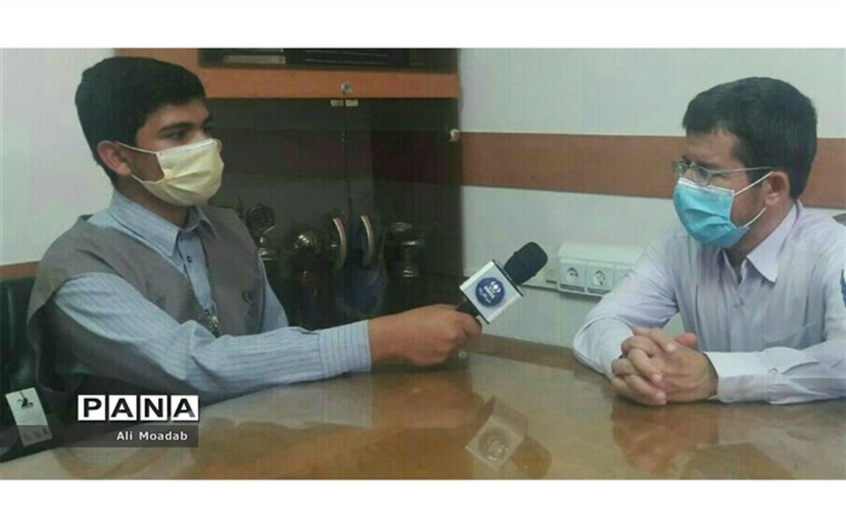 کمک ۳۵ میلیون ریالی خانواده شهید نشاطی به حوزه سلامت شهرستان کاشمر