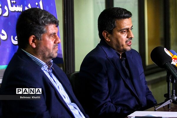 نشست خبری رئیس فدراسیون تیراندازی
