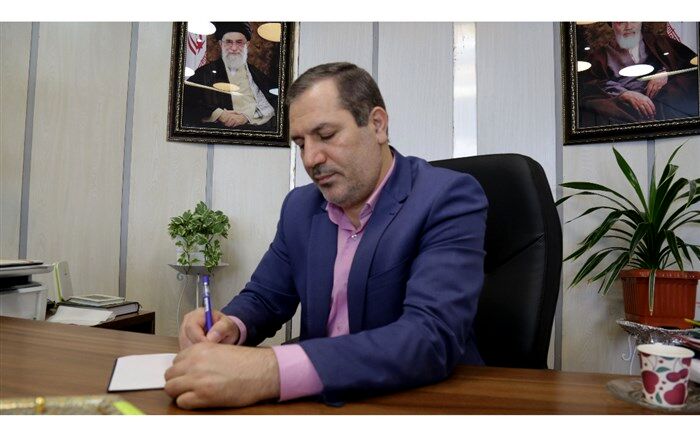 خبرنگاران سربازان عرصه اطلاع رسانی و تنویر افکار عمومی هستند